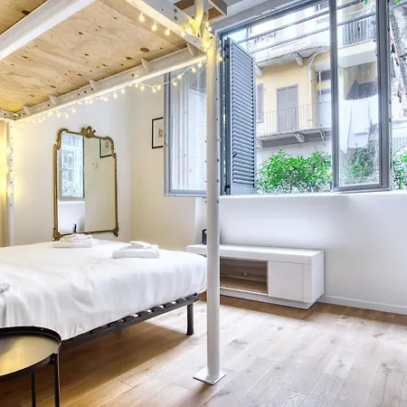 Urban & Stylish Loft - Via Farini Милан